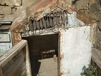 Metallik it evi / Küçük heyvan üçün qapalı yuva qusxana - Material — الصورة 1