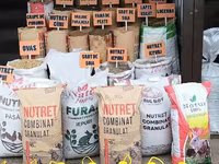 Vind granule pentru Iepuri — Foto 2