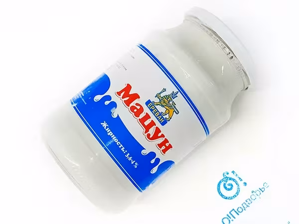 Продукт кисломолочный мацун 3,2%  0,9