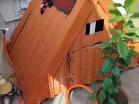 Metaldan hazırlanmış it evi / küçə heyvanları üçün qapalı yuva - — foto 2