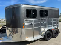 2027 Maverick Trailers Maverick Lite Deluxe 2 Horse * Great Options * Well Built Bumper Pull Horse Trailer — Foto 1