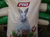 Vind granule pentru Iepuri — Foto 1