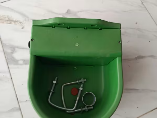 Yem qabı, Su üçün, Heyvanlar üçün, Rayonlara çatdırılma, Ödənişli çatdırılma, Ünvandan götürmə