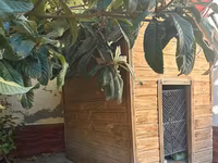 Ağac materialından hazırlanmış geniş it evi - Materiaal: təbii taxta — फ़ोटो 1