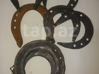 At nali teze ve kohne ishlenr .mish atin ayagina deymish nallardi — 1-сурет