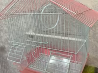 Qəfəslə təmin olunmuş quş evi - Material: metaldan barmaqlıqlar — foto 3