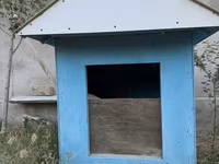 İt evi – taxta konstruksiyalı, ikitərəfli maili damlı - Material — foto 1