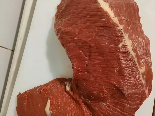 Бескостная говядина крупный кусок