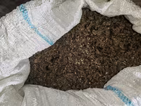 Müxtəlif növ bitki şrotları(pelet və ya jımıx da adlanır) üyüdülmüş və — 2-rasm