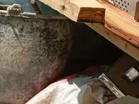 Arıçılıq üçün taxta arı pətəyi - Material: qalın taxta, ön hissədə — 2-сурет