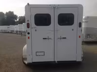 Trails West 2026 Manufacturing 2 Horse Bp Horse Trailer — foto 3